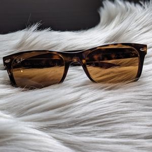 Ray-Ban New Wayfarer Classic - Tortoise Brown Classic Small
